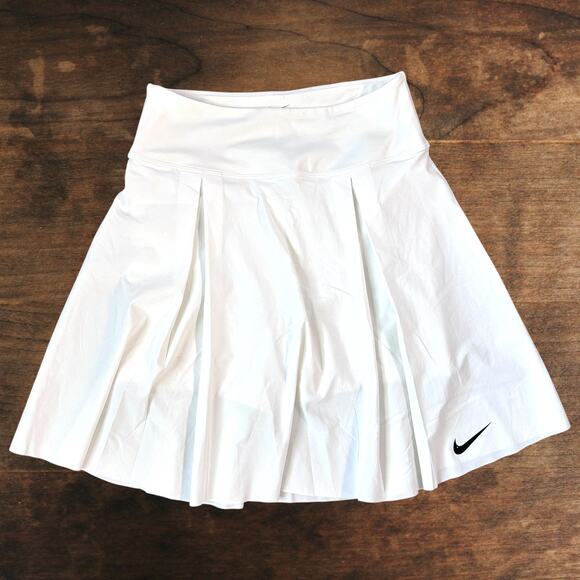 Nike Dri-FIT Women’s Club Skirt | White | Size XS | NWOT - Picture 1 of 9